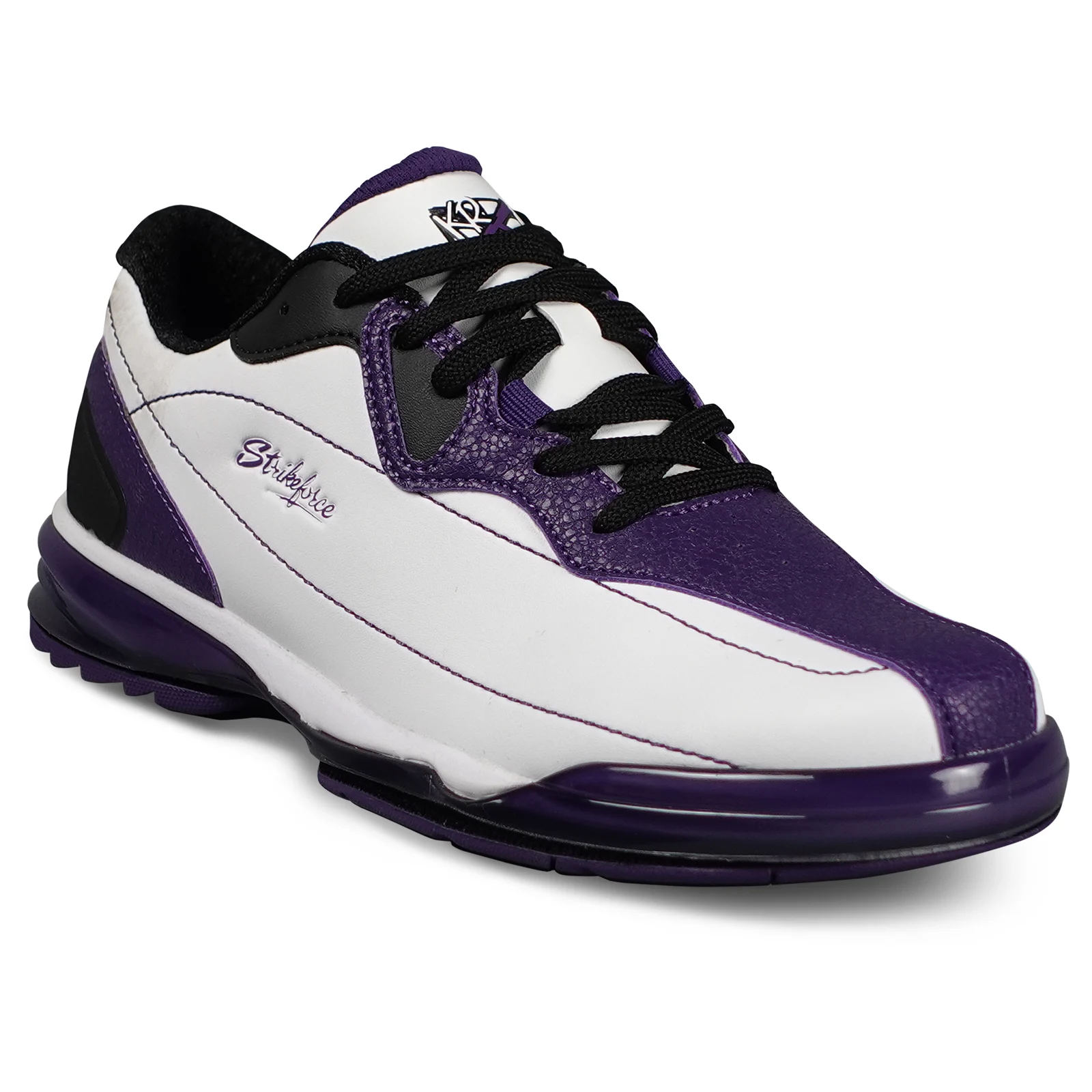 Does the KR Strikeforce Dream bowling shoe have any breathability features?